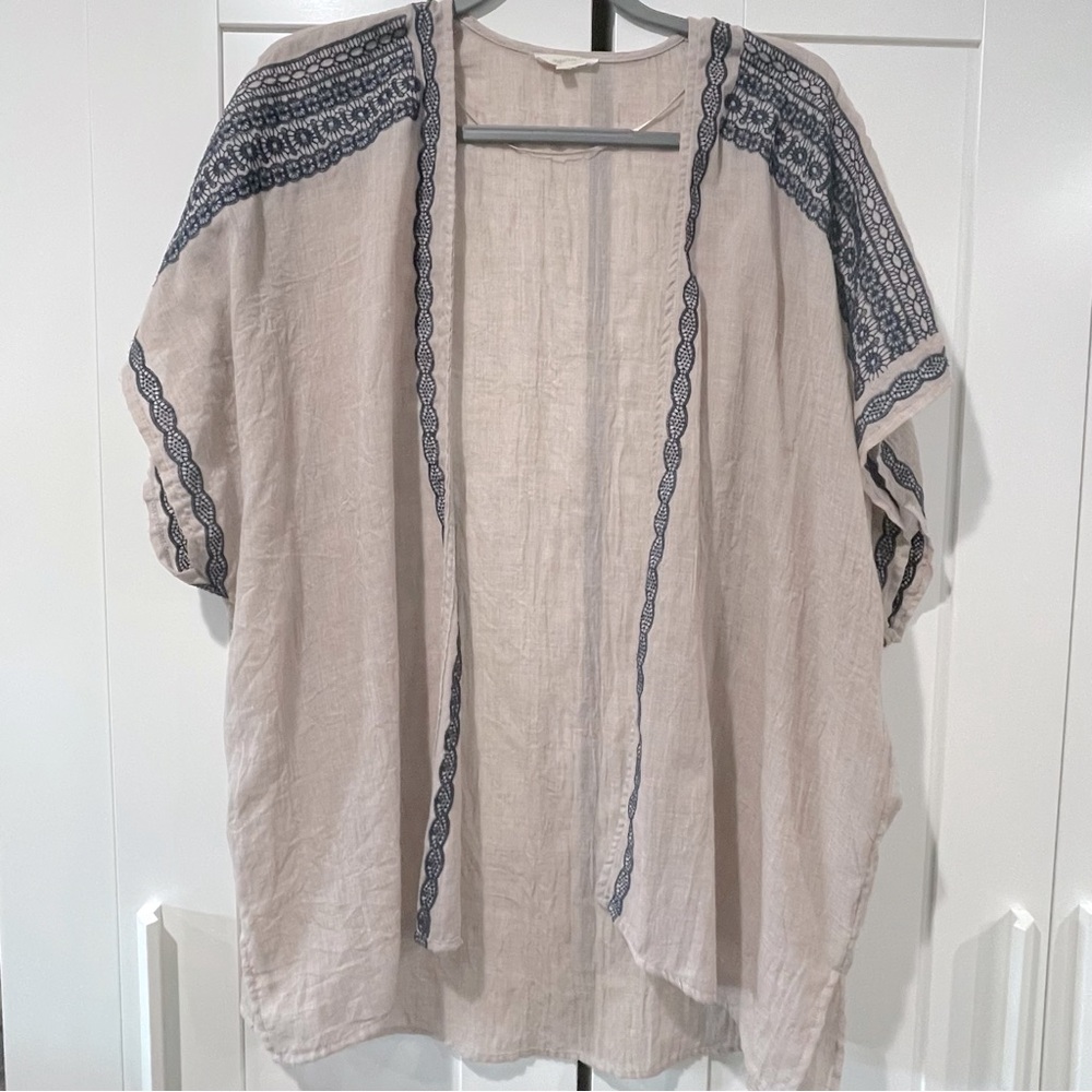 Mytree Boho pink with blue embroidered cardigan coverup